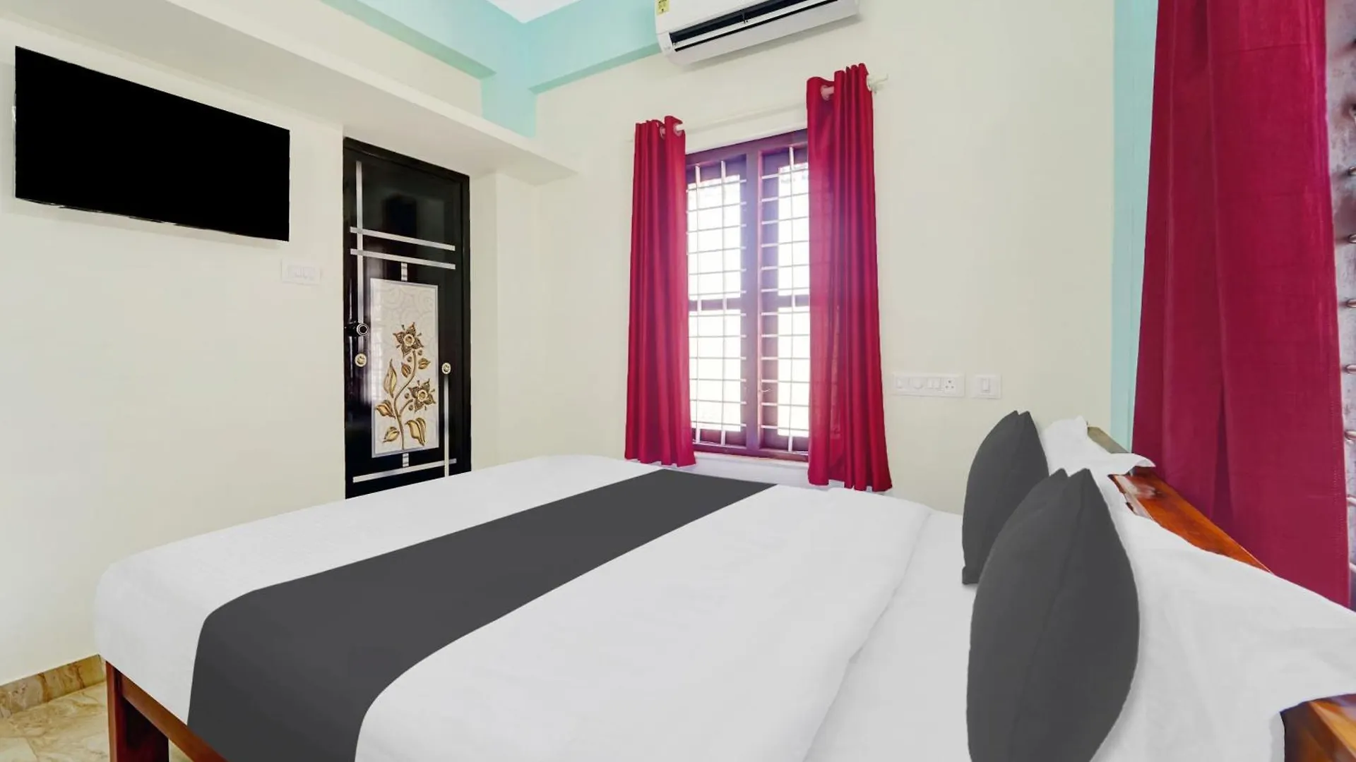 Super Hotel O Kazhakuttam Vadakkumbhagam